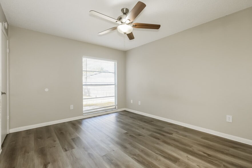 Building Photo - 1717 Cinnabar Ct