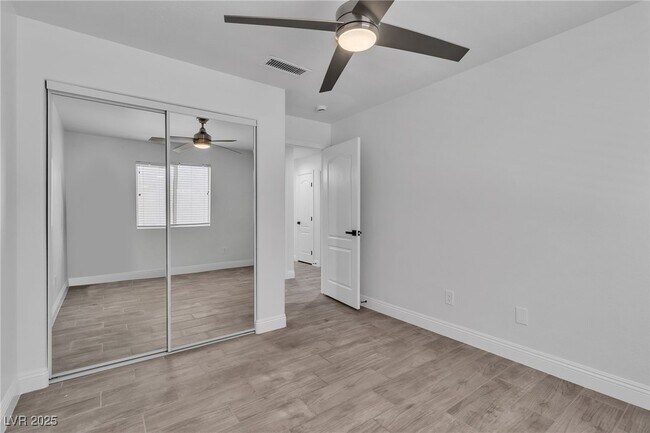 Building Photo - 1763 Summerwood Cir