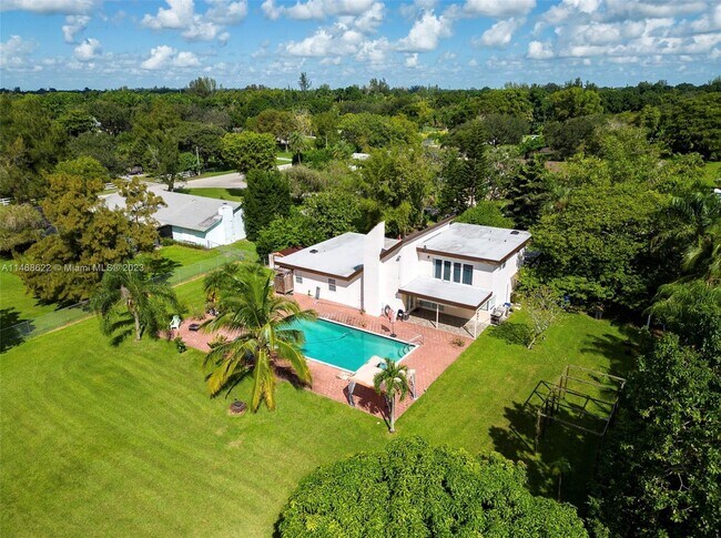 Building Photo - 18520 SW 58th St