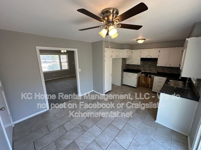 Building Photo - 7318 James A Reed Rd