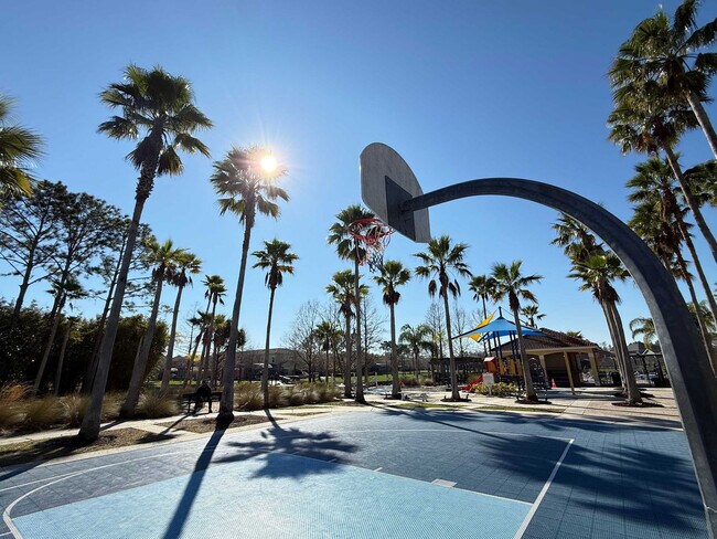 Building Photo - 4735 Vero Beach Pl