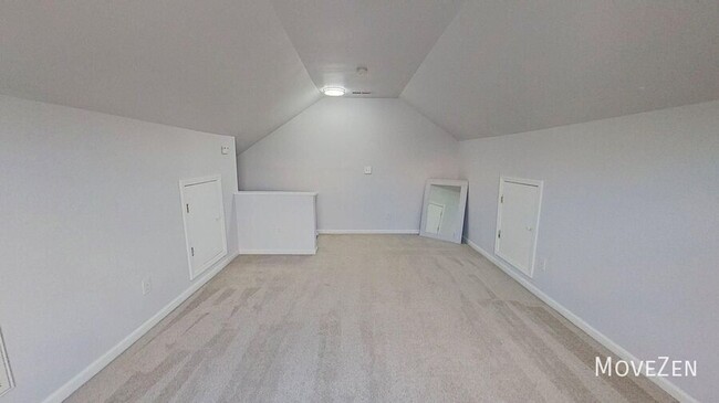 Building Photo - 1202 Savin Landing
