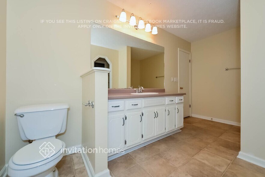 Building Photo - 213 Northbridge Dr