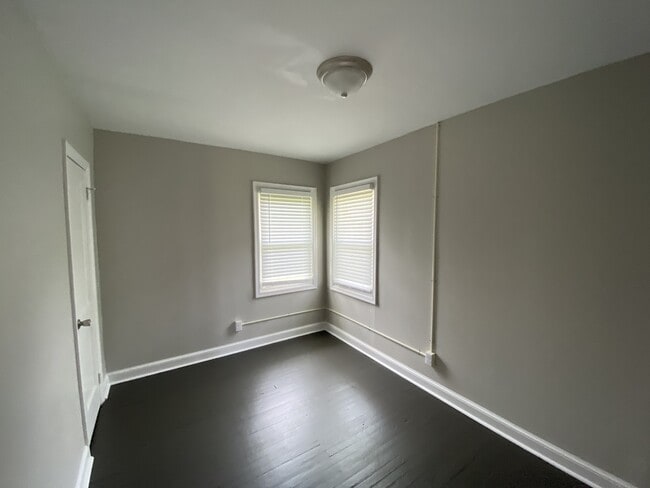 Building Photo - 2715 N Sherman St