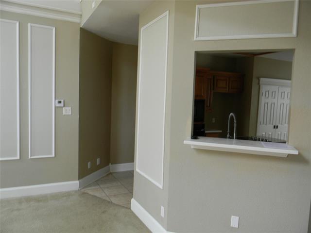 Building Photo - 416 Roland Dr