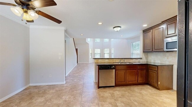 Building Photo - 454 Chimney Hill Dr