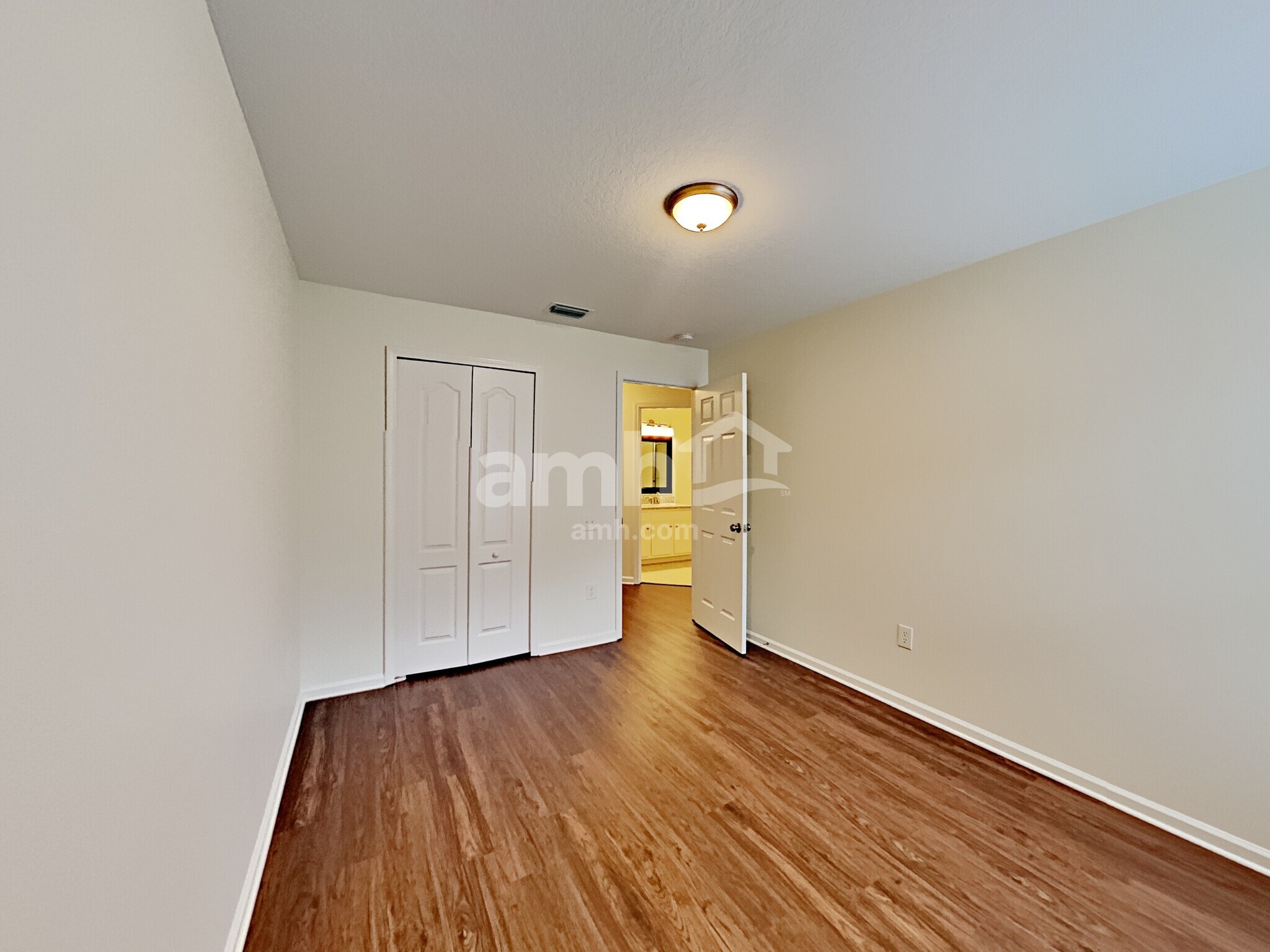 Building Photo - 1044 Summer Breeze Dr