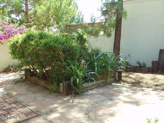 Building Photo - 507 E Colgate Dr