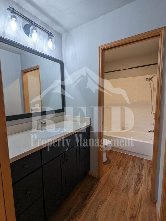 Building Photo - 7027 Killeen Pl SW