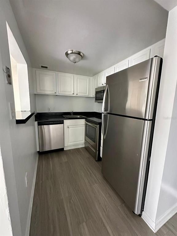 Building Photo - 2519 N Alafaya Trail