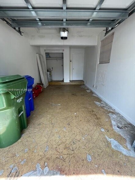 Building Photo - 311 NW 103rd Ter