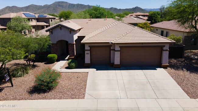 Building Photo - 2222 W Morse Ct
