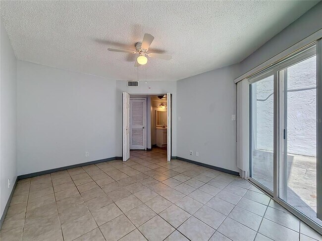Building Photo - 2636 Lemon Tree Ln