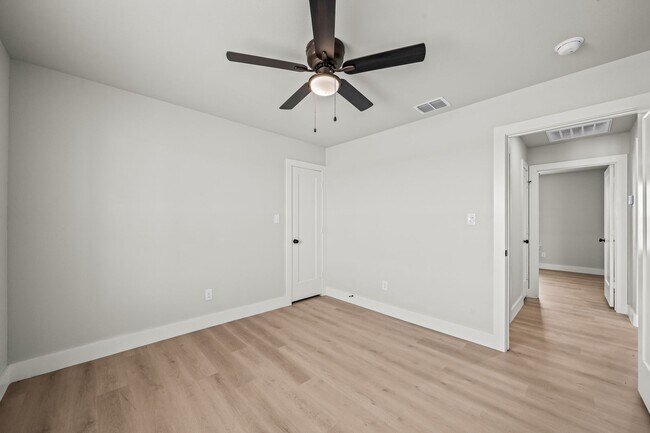 Building Photo - 10623 East C R 7400