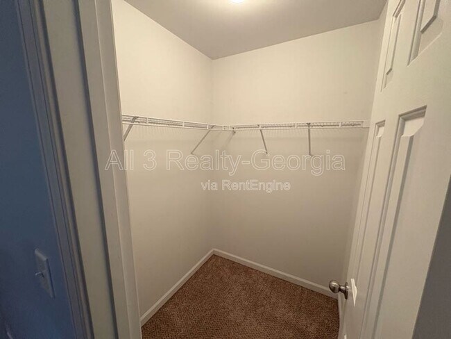 Building Photo - 11633 Kades Trail