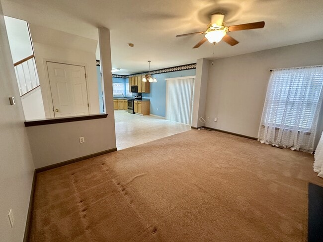 Building Photo - 30 Kristin Ct