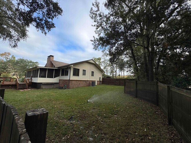 Building Photo - 7140 Beech Rdg Trl