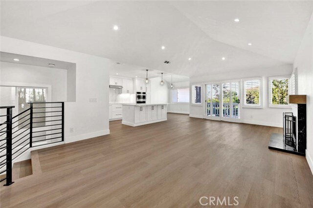 Building Photo - 804 Gardenia Way