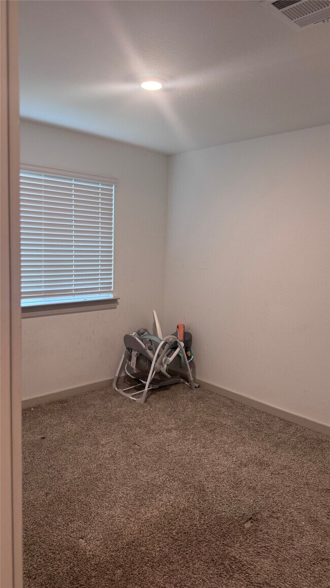Building Photo - 7807 Cattleman Vly Dr
