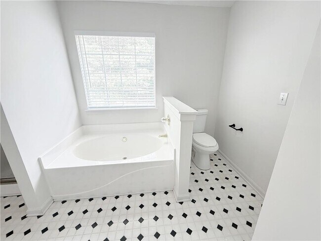 Building Photo - 4030 Brushy Creek Way