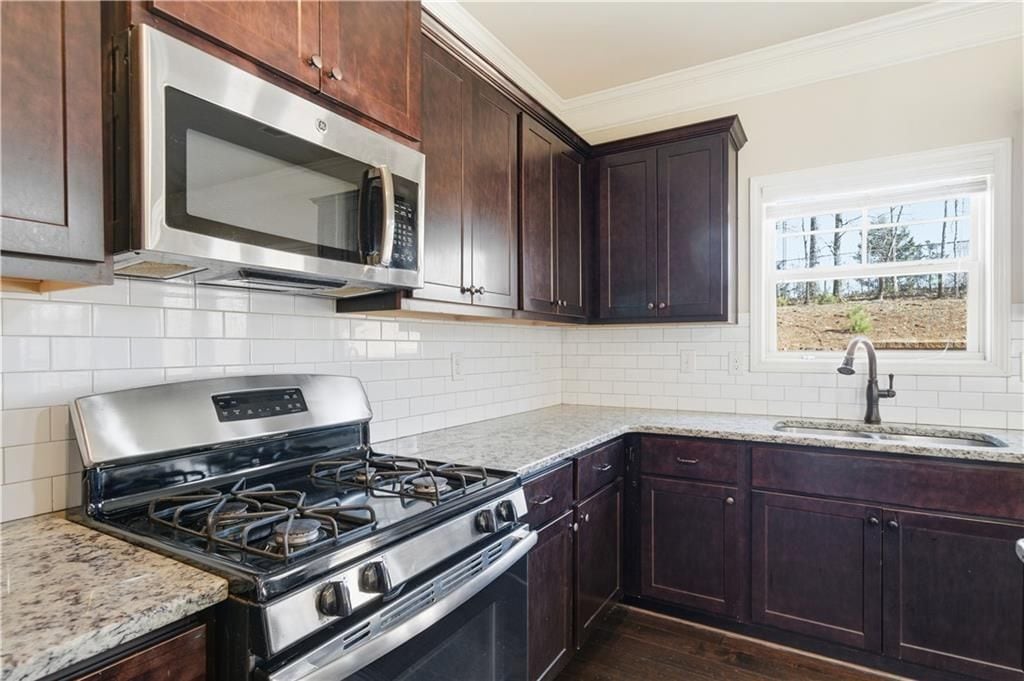 Building Photo - 4450 Pleasant Woods Dr