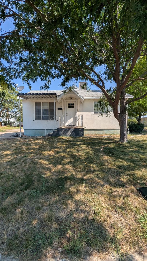Building Photo - 423 E 450 S
