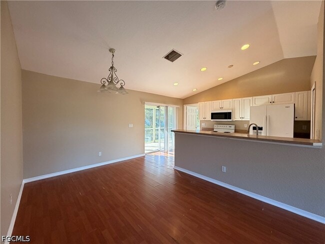 Building Photo - 1040 Grant Blvd