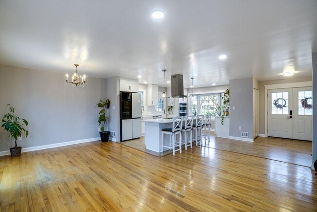 Building Photo - 8722 Falkstone Ln