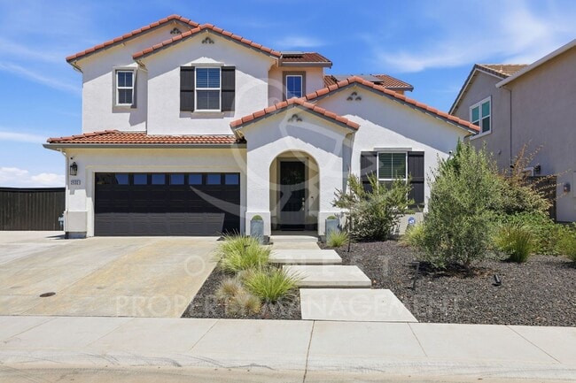 Building Photo - 2532 Eastridge Dr