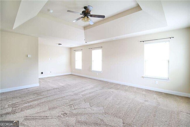 Building Photo - 1143 Park Hollow Ln NE