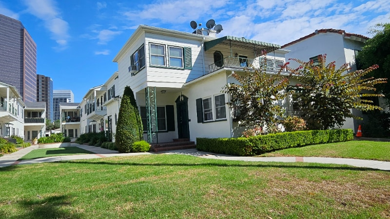 Building Photo - 224 S Tower Dr