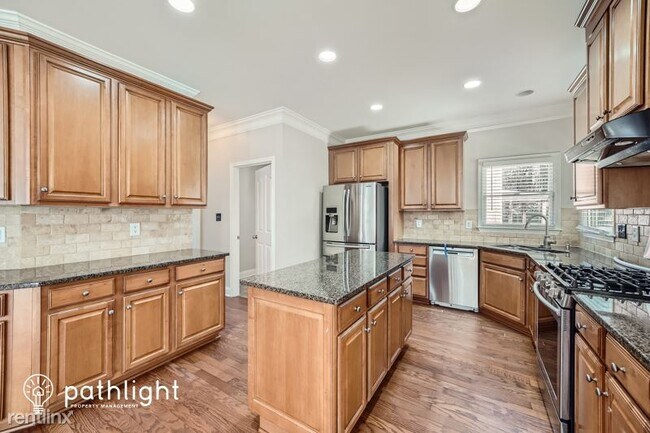 Building Photo - 5 br, 3 bath House - 2614 Dolostone Way UNIT