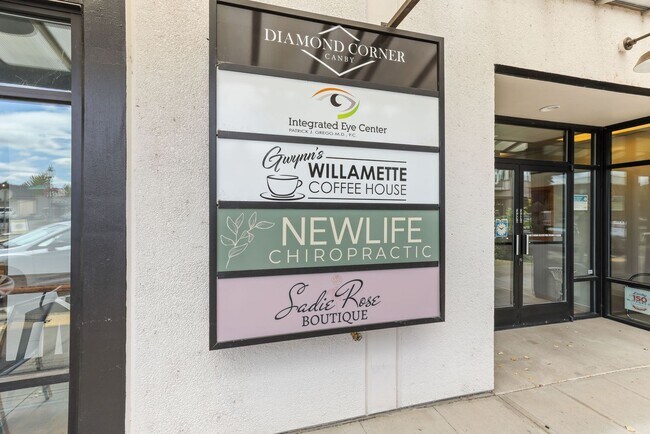 Building Photo - Luxury Loft Apartment- Downtown Canby