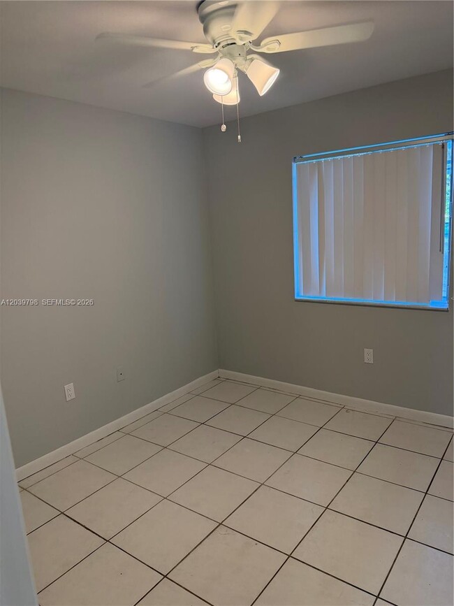 Building Photo - 17740 SW 103rd Ave