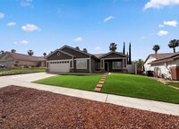 Building Photo - 3630 Vanderbilt Dr