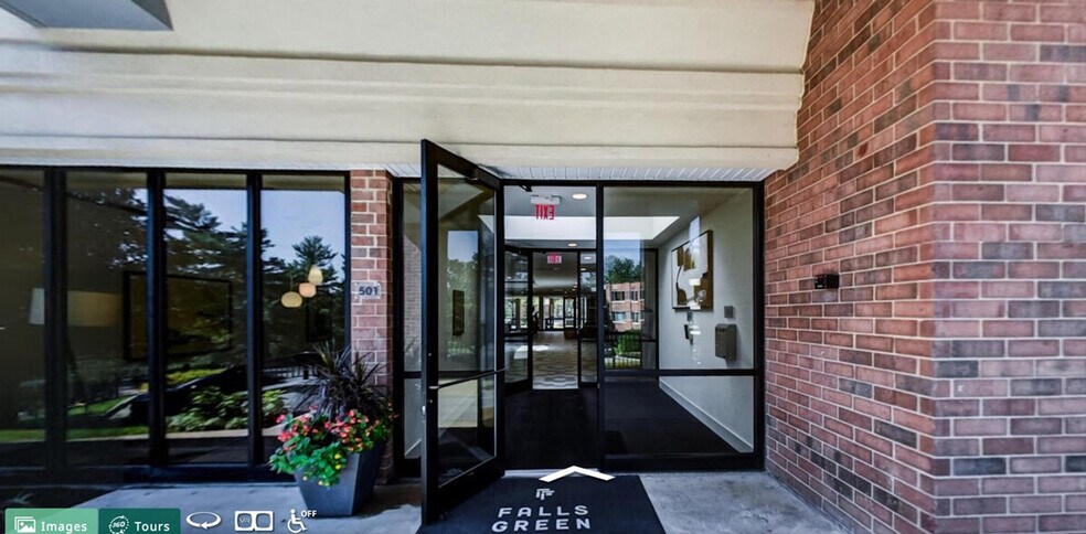 Building Photo - 503 Roosevelt Blvd