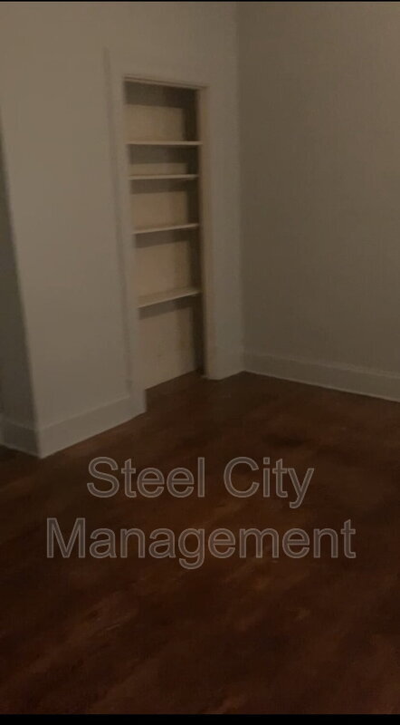 Building Photo - 810 Wood St