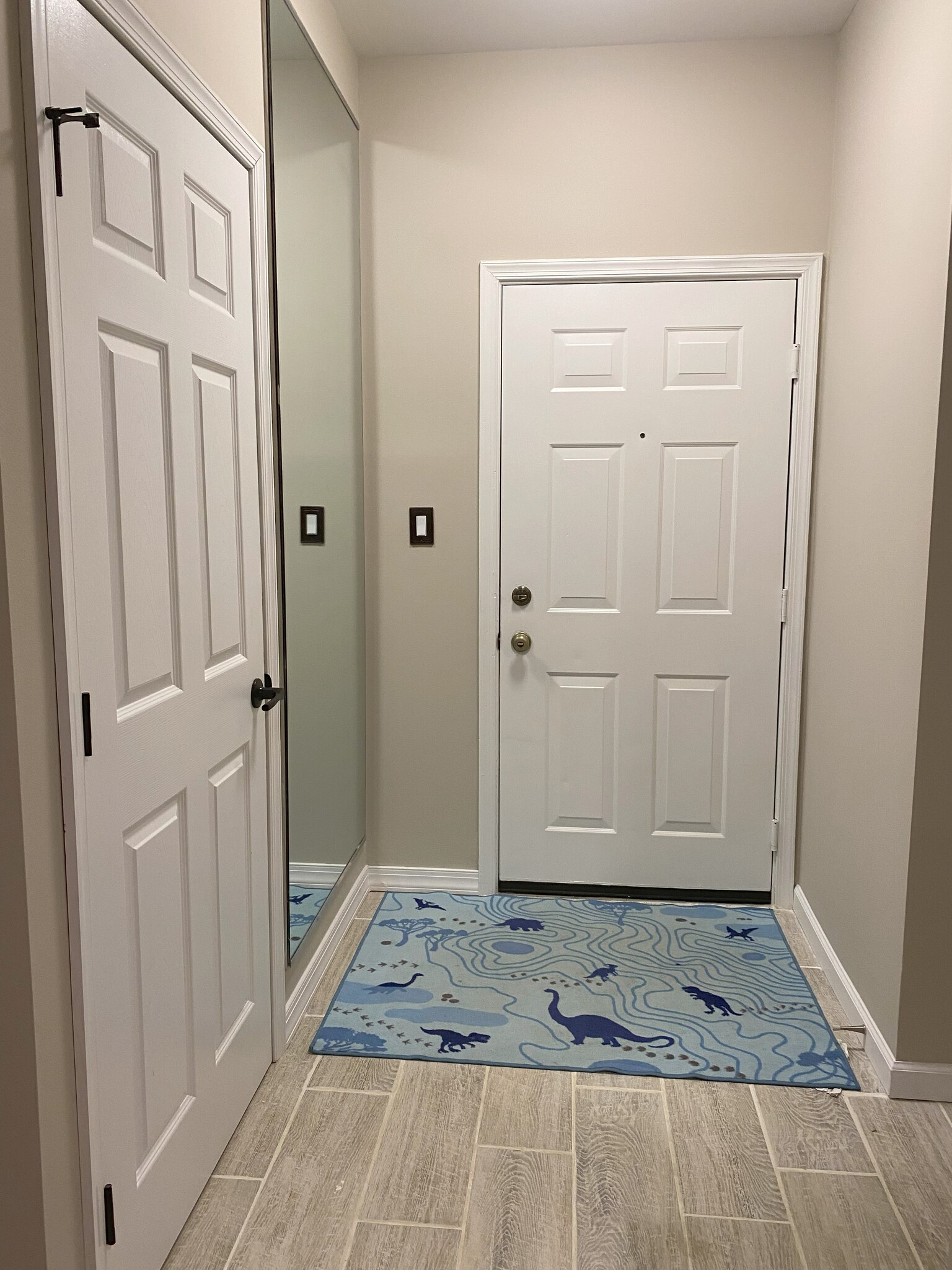 Building Photo - 46628 Drysdale Ter