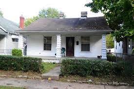 Building Photo - 3717 Wheeler Ave