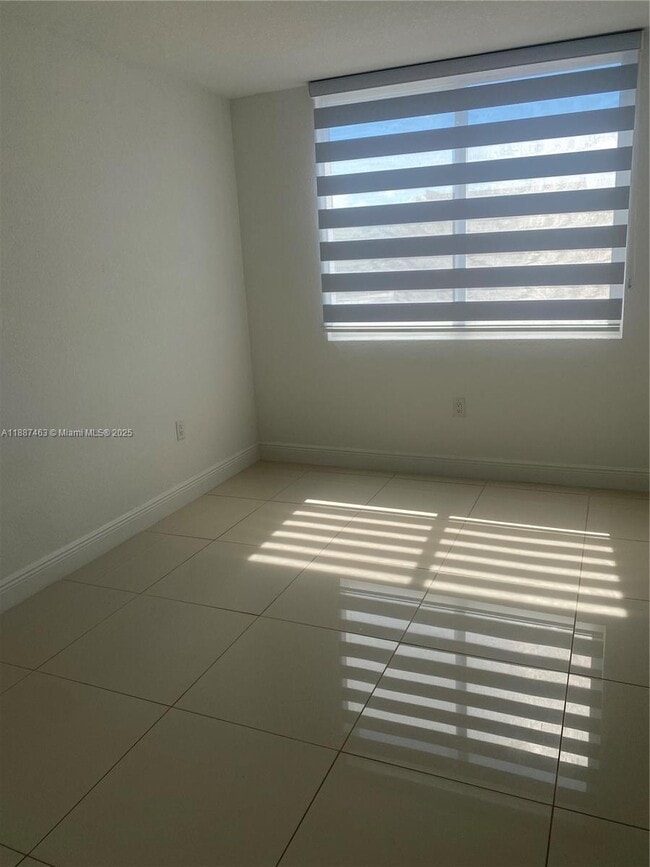 Building Photo - 14362 SW 258th Ln