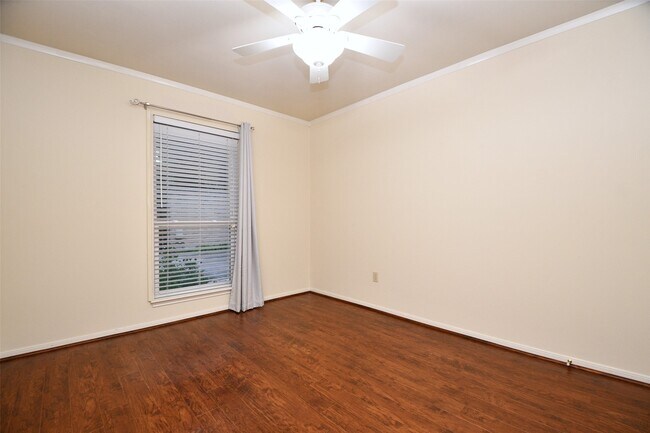 Building Photo - 1814 Cherry Bend Dr