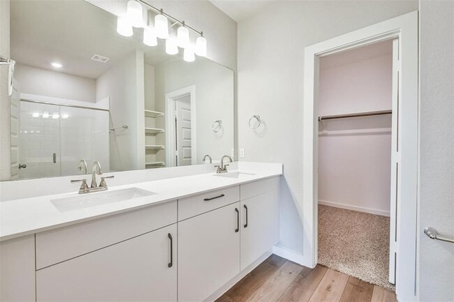 Building Photo - 25508 Starling Ln