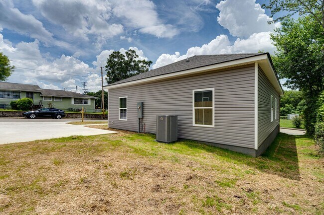 Building Photo - 3BR 2BA - New Construction - ADU on property is also available for rent