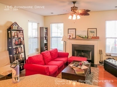 Building Photo - 156 Avonshire Dr