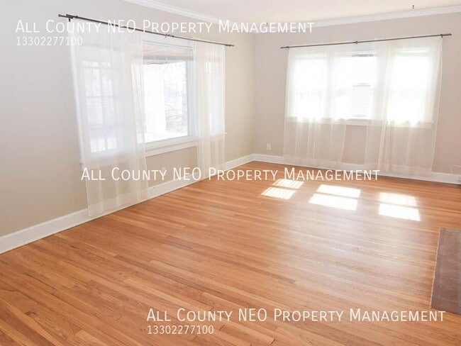 Building Photo - 1442 Cordova Ave