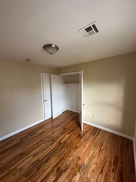 Building Photo - 147 Fairmount Ave