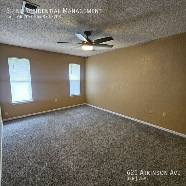 Building Photo - 625 Atkinson Ave