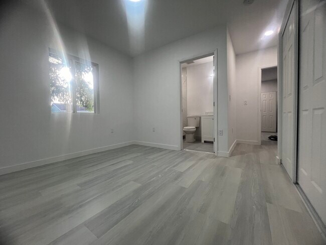 Building Photo - 1824 NW 49th St