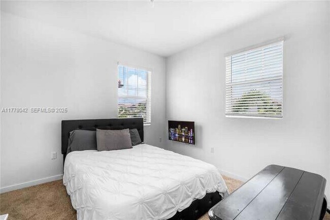 Building Photo - 11732 SW 243rd St