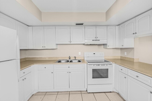 Building Photo - Apartment for rent